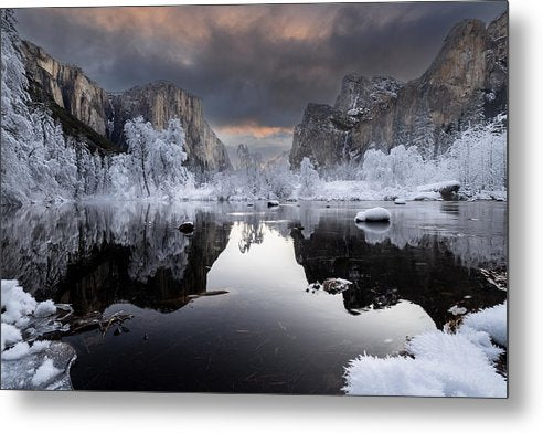 Yosemite's Frozen Valley View - Metal Print